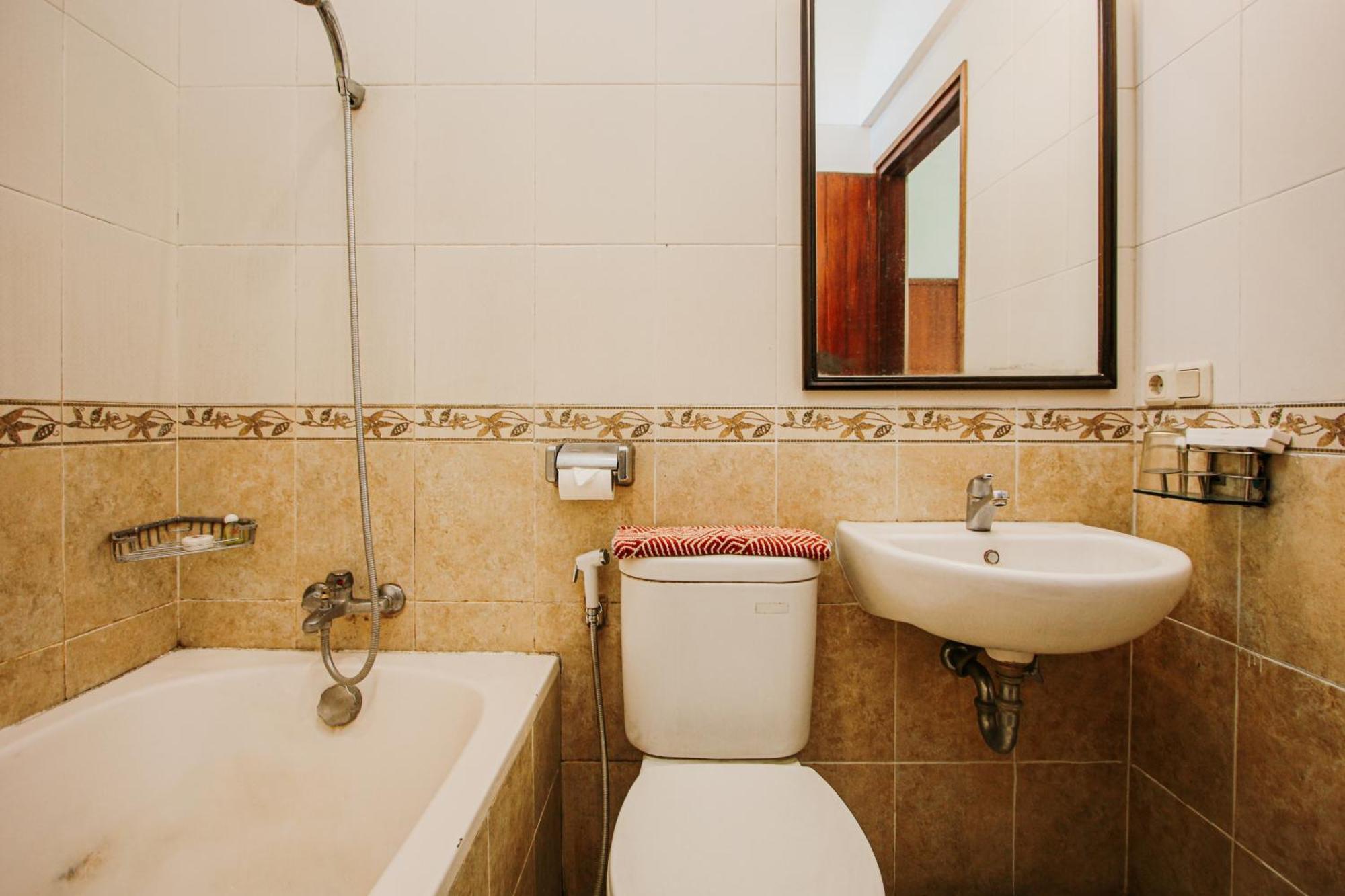 Hotel Bumi Asih Gedung Sate Bandung Exterior photo