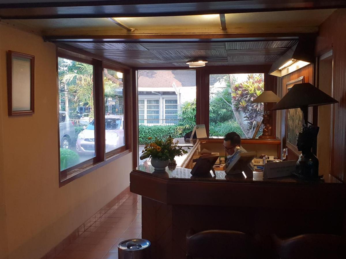 Hotel Bumi Asih Gedung Sate Bandung Exterior photo
